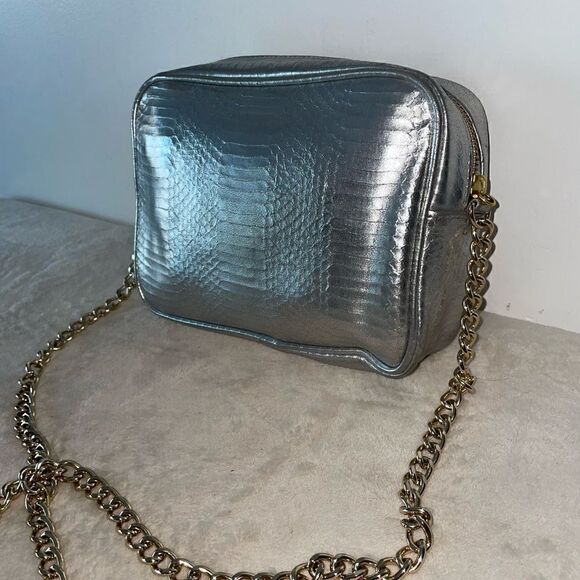Victorias Secret Metallic Silver Crossbody Small - Picture 4 of 8